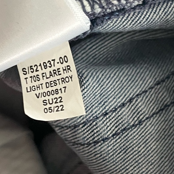 NWT GAP 70’s Flare High Rise - Picture 11 of 11